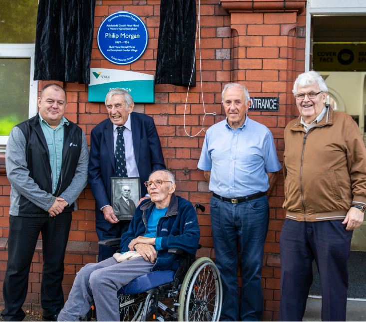 A photograph from the unveling of the blue plaque commemorating Philip Morgan